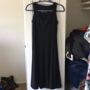 Ellen Parker Small, Black Dress